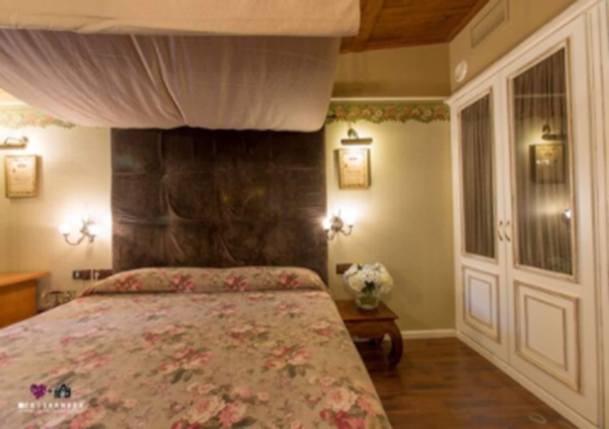 Hotel Ibb Masia De Lacy 4*